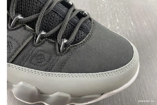 CT8019-060 CT8019-060 Grey Retro 9 Jordan Particle 0502